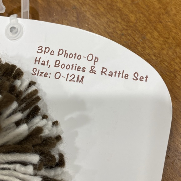 COPY - NWT. So’Dorable, infants’ size 0-12 months, 3 piece, hat/bootie/rattle … - Picture 10 of 15